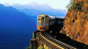 <b>🇧🇷 CURITIBA C/TREM 🚂+ ILHA DO MEL 🏝 </b>- Férias de Inverno ** R$ 999, à vista** <b>SAÍDA 19/07</b> - Imagem 9