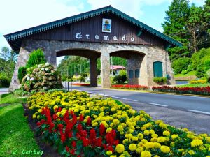 <b>🍫 GRAMADO 1 DIA </b>🎅- NATAL LUZ - 15/12 🎄<b> **LOTADO** </b> - Imagem 2