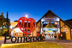 🇩🇪<b> ROTA GERMÂNICA 🇩🇪 -  🍻 BLUMENAU 🏚️ POMERODE 🛍️ BRUSQUE </b>  Feriadão C. Christi - <b> R$ 1.099,00 à vista - ÚLTIMOS 12 LUGARES </b> - Imagem 3